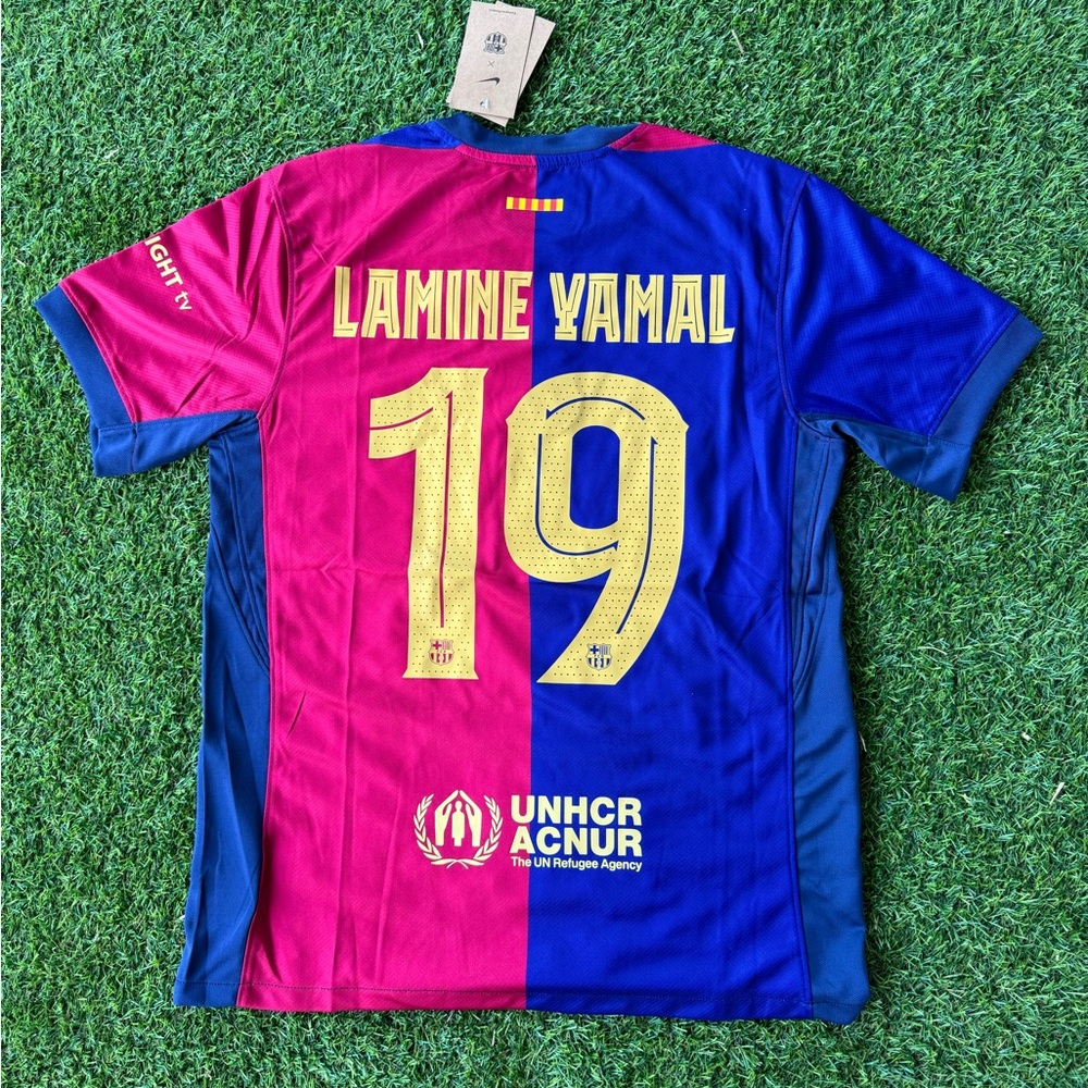 Mens Lamine Yamal #19 Barcelona home jersey 24-25